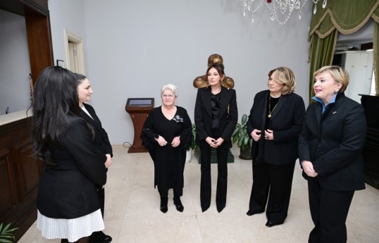 First Lady Mehriban Aliyeva visited Museum of Azerbaijani Culture named after Mirza Fatali Akhundzade in Tbilisi - PHOTO 