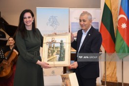 Baku hosts exhibition on Ukrainian refugees living in Lithuania