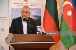 Baku hosts exhibition on Ukrainian refugees living in Lithuania