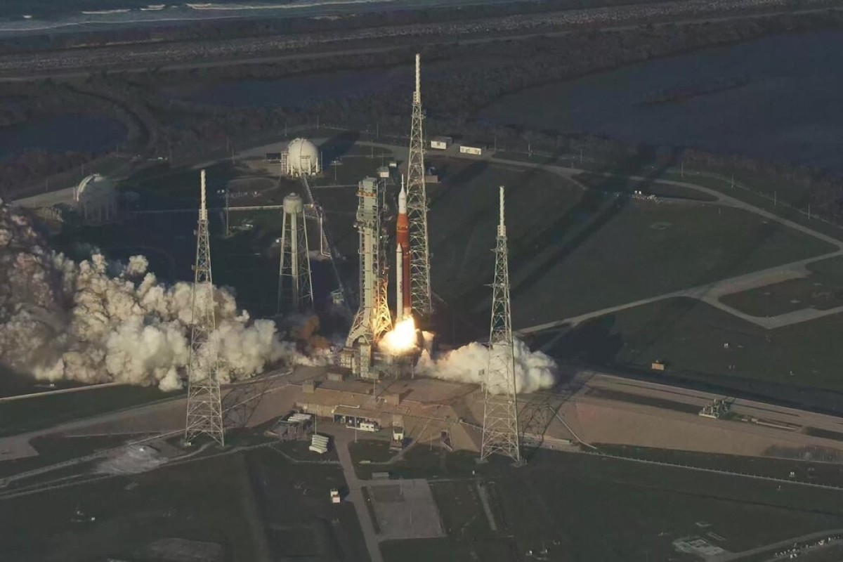 See Photos From All 10 Days of NASA’s Artemis II Moon Mission
