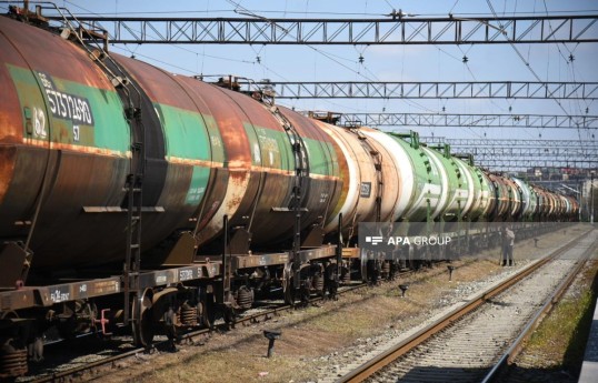 Azerbaijan sends 887 tons of diesel to Armenia-UPDATED -PHOTO 
