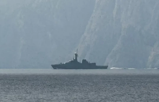 Iran denies passage of US ships through Strait of Hormuz-UPDATED 