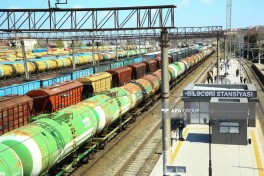Azerbaijan sends 887 tons of diesel to Armenia-UPDATED -PHOTO 