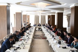 Hikmat Hajiyev meets Azerbaijani and Armenian representatives in Gabala within “Peace Bridge” initiative-PHOTO -VIDEO 