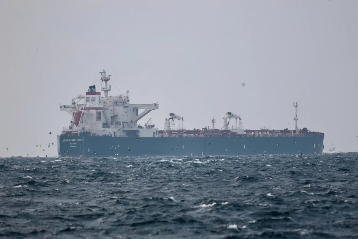 Fars: another Iranian vessel breaches US blockade in Strait of Hormuz-UPDATED 