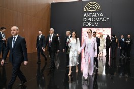 Azerbaijan’s First Lady Mehriban Aliyeva attended panel session on “United for Peace in Palestine: Confronting Scholasticide, Protecting Future” in Antalya - PHOTO 