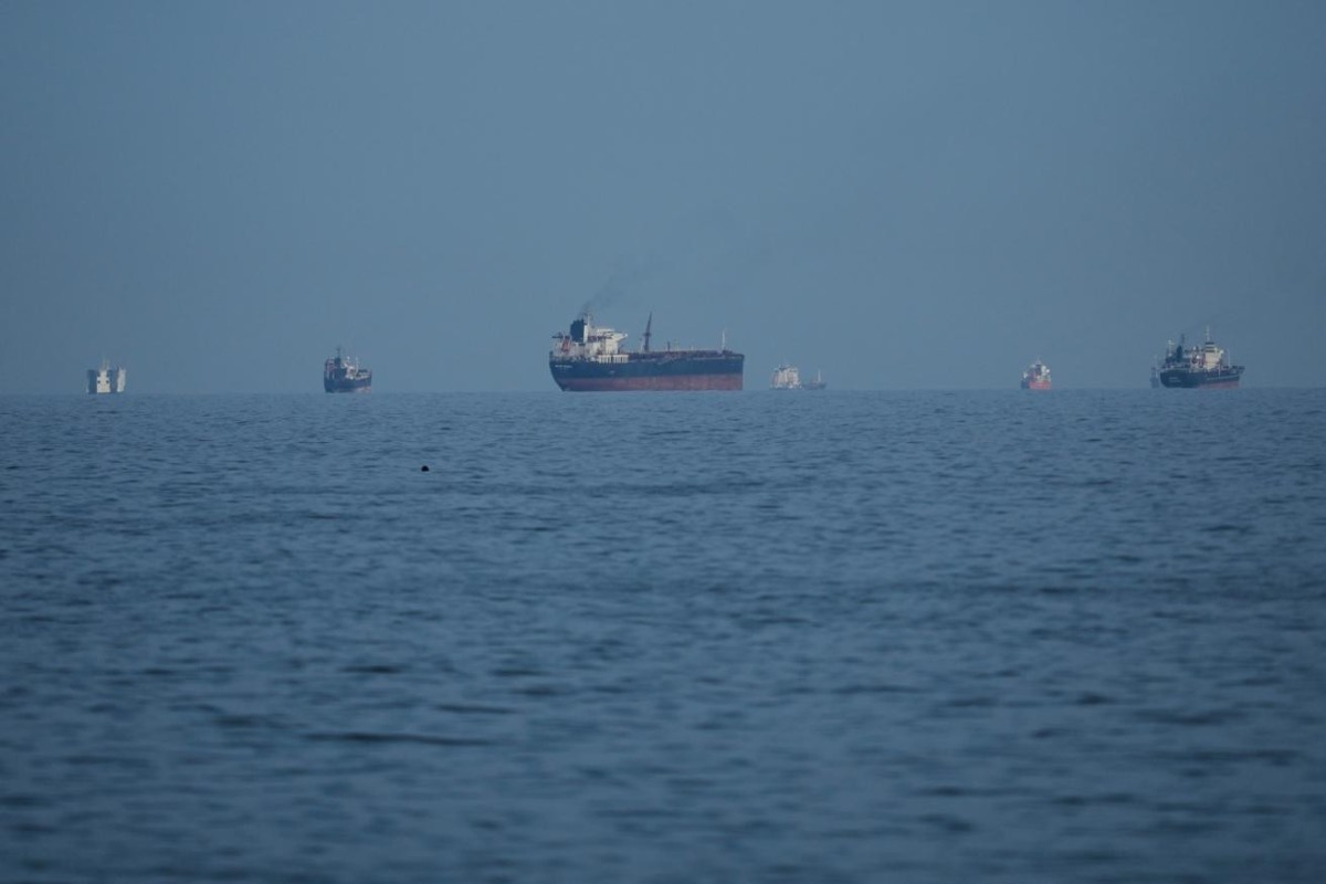 Iran sets out conditions for ships passing through Strait of Hormuz