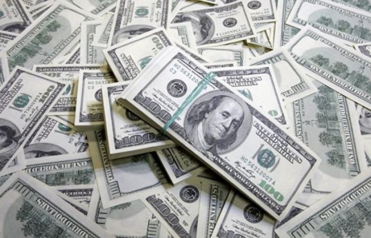US halts dollar shipments to Iraq, freezes security ties over militias: Report