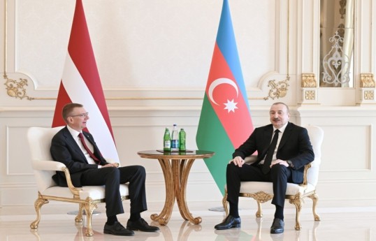 Latvian President Edgars Rinkēvičs and Azerbaijani President Ilham Aliyev