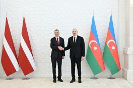 Official welcome ceremony held for President of Latvia -PHOTO 