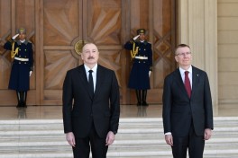 Official welcome ceremony held for President of Latvia -PHOTO 