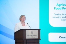 Several documents signed as part of Azerbaijan-Latvia business forum