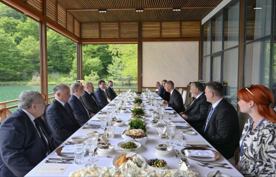 Official luncheon hosted in Gabala on behalf of President Ilham Aliyev in honor of Czech Prime Minister