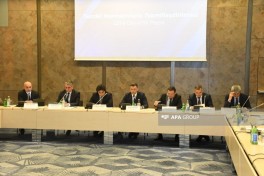 Baku  hosts roundtable on improvement of technical regulations - PHOTO 