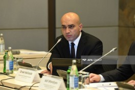 Baku  hosts roundtable on improvement of technical regulations - PHOTO 