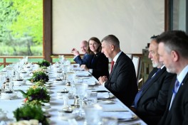 Official luncheon hosted in Gabala on behalf of President Ilham Aliyev in honor of Czech Prime Minister