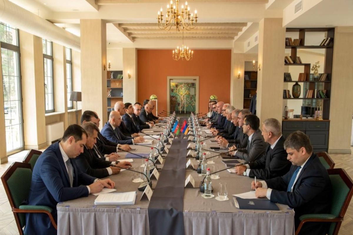 Azerbaijan–Armenia delimitation commission holds meeting, protocol signed
