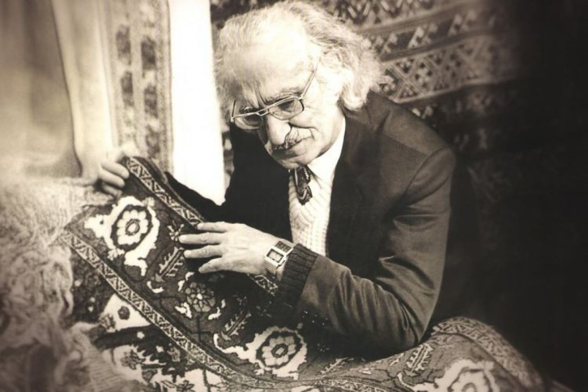 Carpet artist Latif Karimov