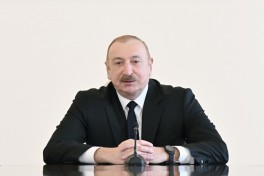 President Ilham Aliyev received wrestlers who won European Championships in team standings-UPDATED 