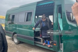 Families receive house keys as Azerbaijan relocates 32 families to Khojavand - UPDATED-1  - PHOTO 