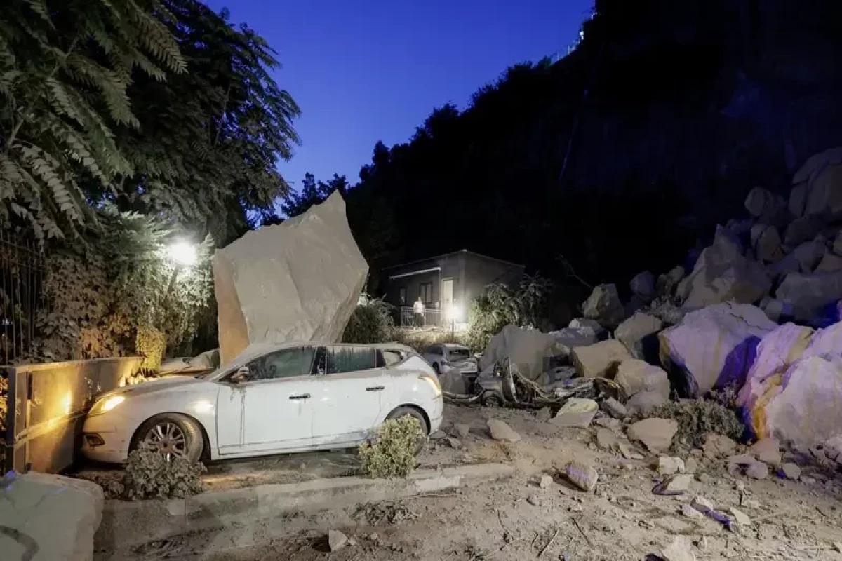 Quake near Italy’s Naples injures 21, damages property