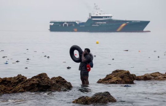 Italy reimposes border controls on Spain after Ceuta migrant surge