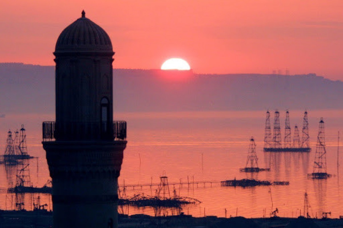 Azerbaijani oil prices decline on global markets