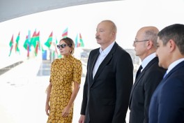 President Ilham Aliyev inspected construction progress of “Shams 1” and “Garbi Ufug” solar power plants in Nakhchivan
