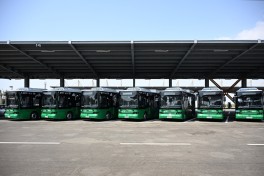 President Ilham Aliyev viewed new electric buses and inspected reconstruction progress of railway infrastructure in Nakhchivan