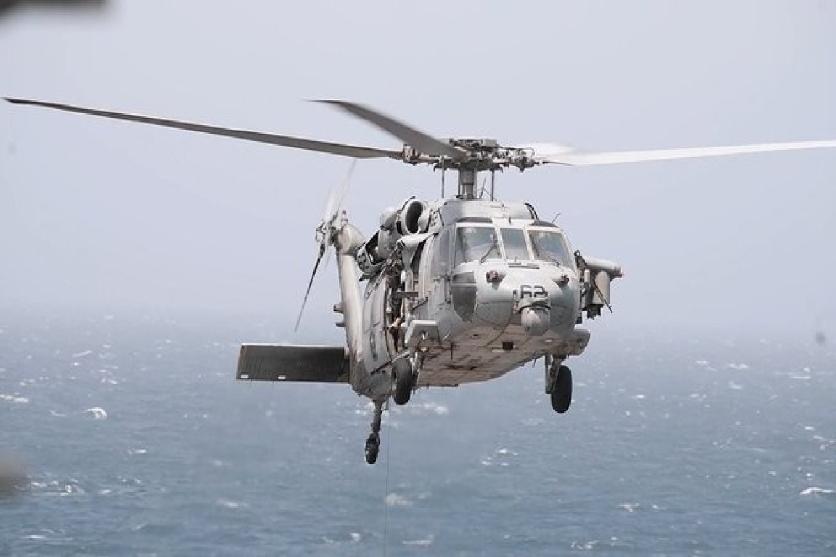 US forces fire missiles at commercial vessel trying to reach Iran - CENTCOM