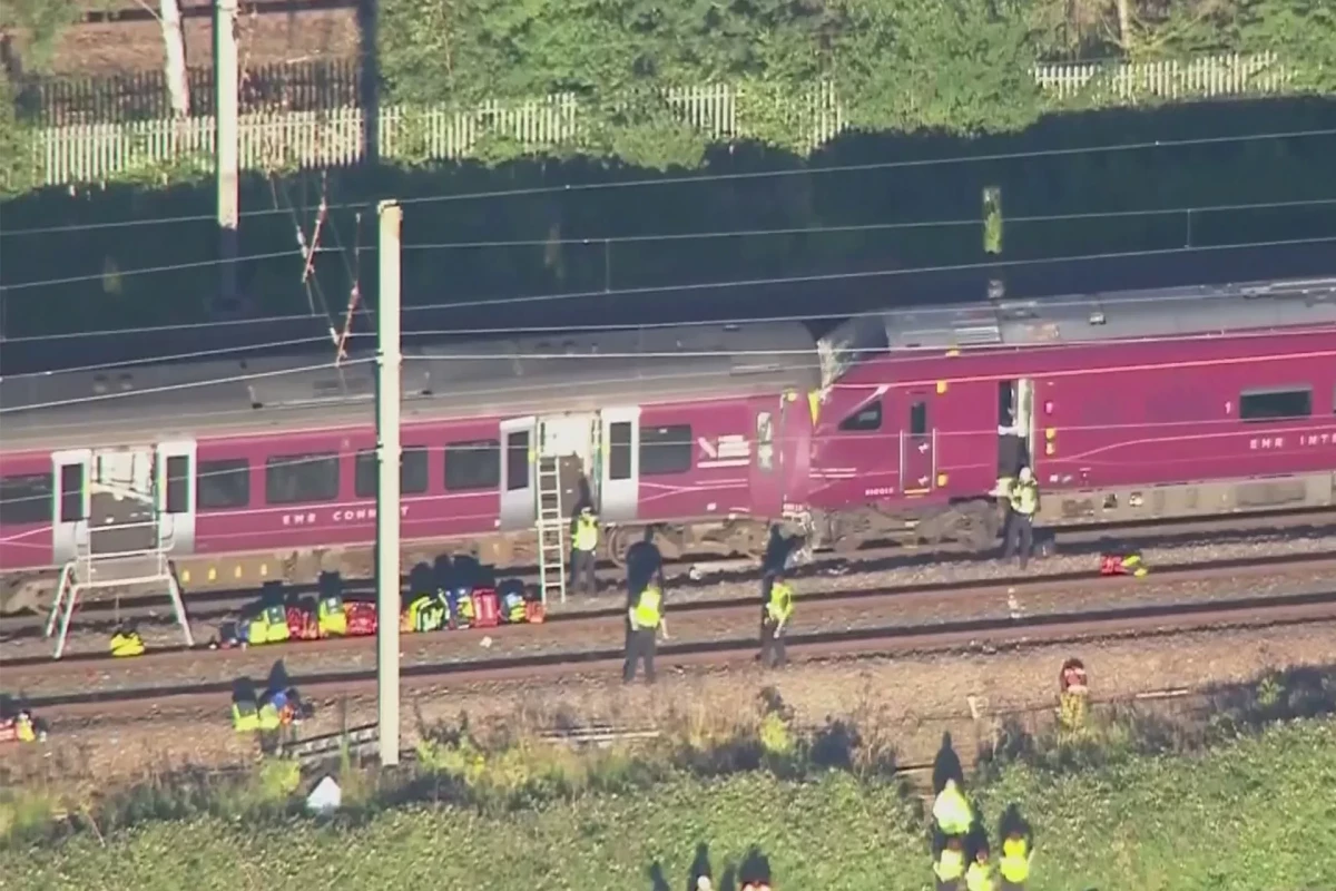 Eleven people injured in UK train derailment