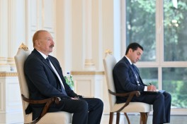 President Ilham Aliyev receives credentials of Germany's new ambassador