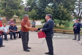Another resettlement convoy arrives in Khankendi, keys presented - PHOTO  - UPDATED-1 
