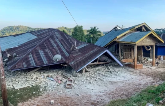 Death toll from powerful earthquake in Indonesia rises to 20 - UPDATED 