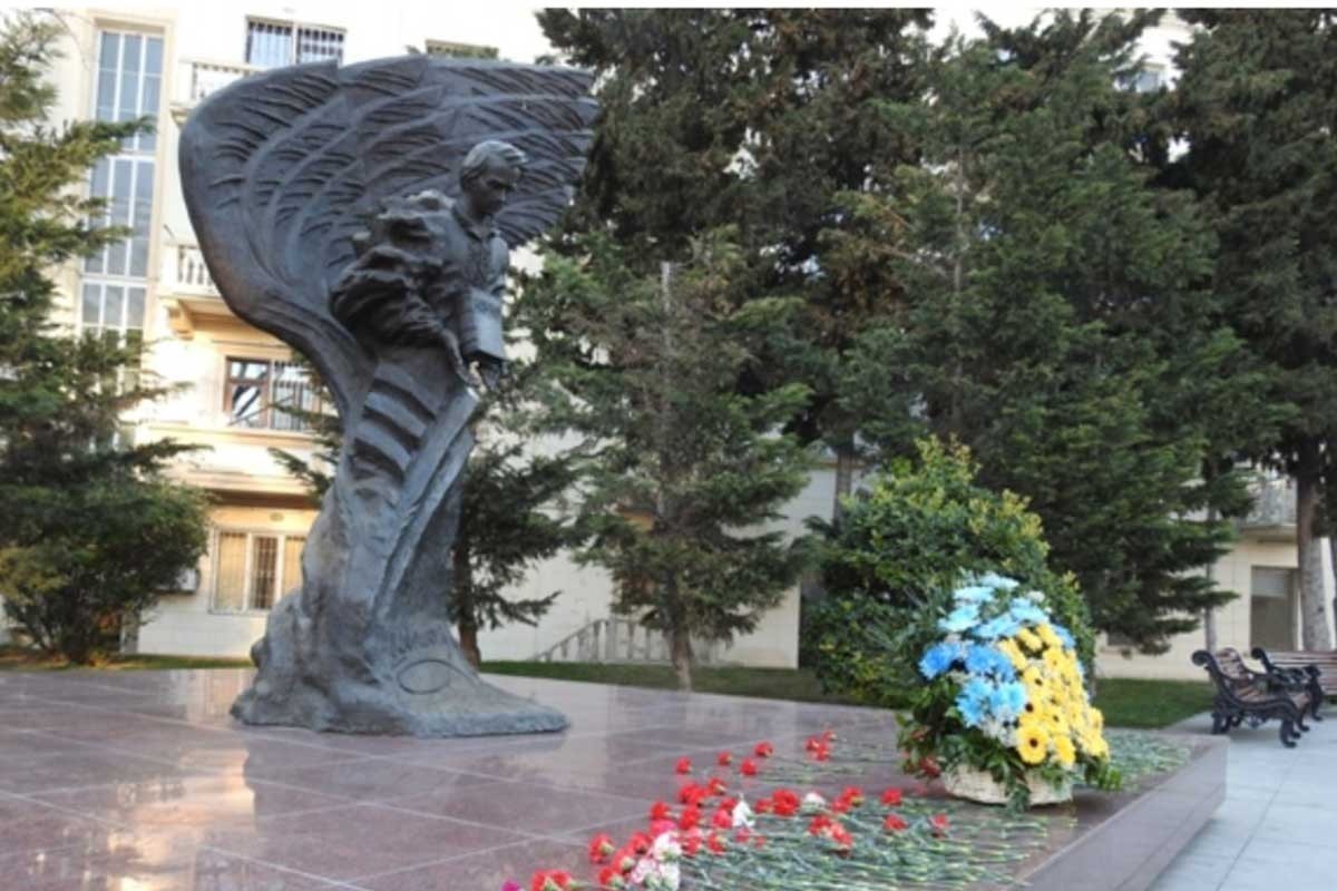 Square housing Taras Shevchenko monument in Baku named after Ukrainian poet