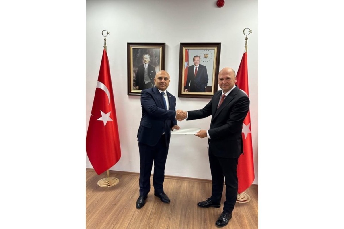 Azerbaijani ambassador presents credentials to Turkish Foreign Ministry