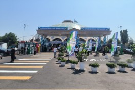 Azerbaijani media representatives visit famous Chorsu Bazaar in Tashkent - PHOTO 