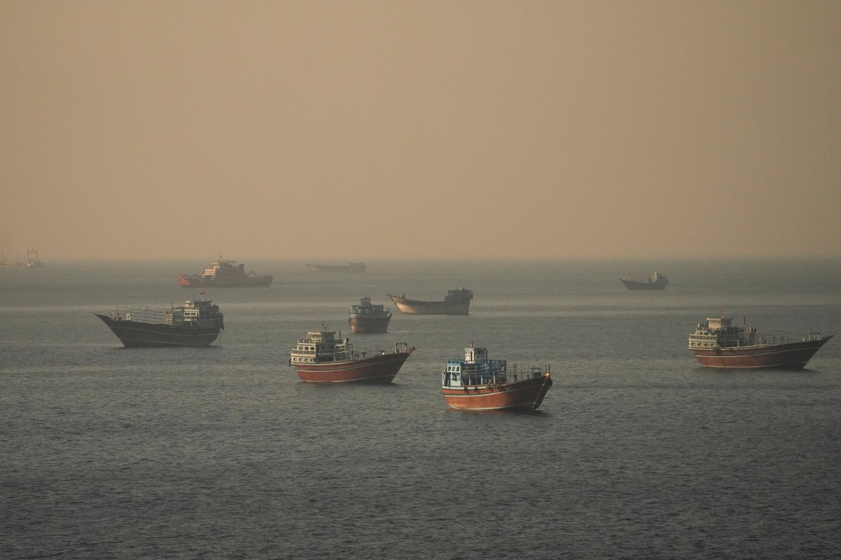 US President says pipelines can reduce Hormuz Strait