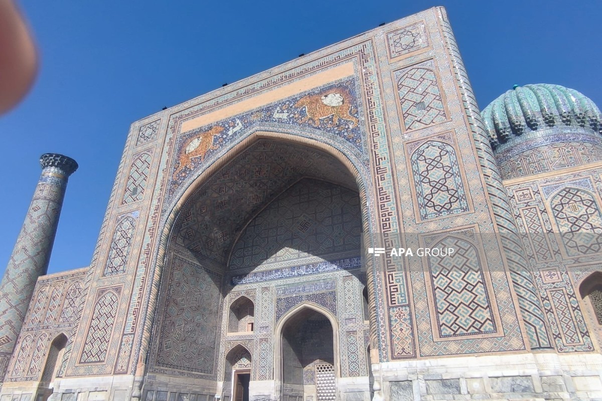 Azerbaijani media representatives visit Registan Square in Samarkand - <span class="red_color">PHOTO