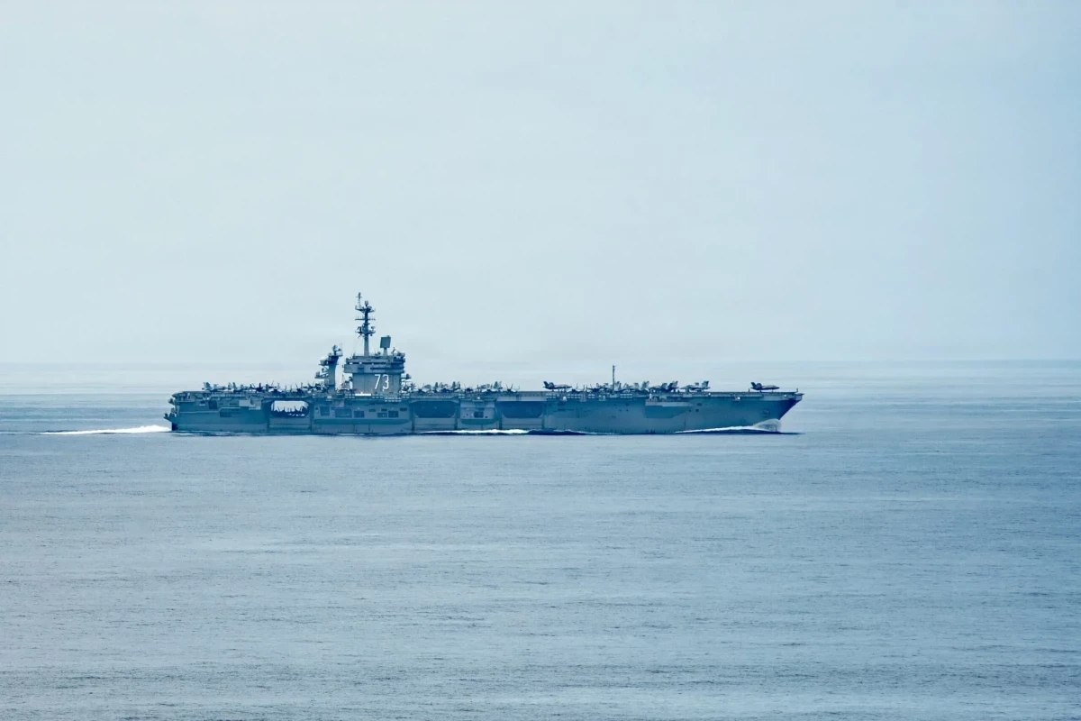 USS George Washington begins operations in Middle East