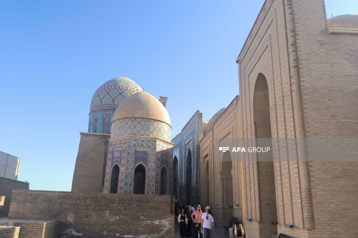 Azerbaijani media representatives visit Shah-i-Zinda complex in Samarkand - PHOTO 