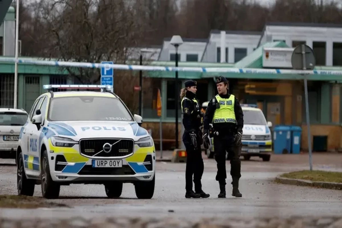 Several wounded in sword attack at Swedish school