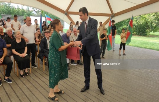 Resettlement convoys arrive in Khankendi, Khojaly and Aghdara, families receive keys - UPDATED  - PHOTO 