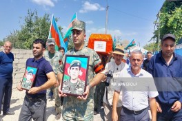 Remains of First Karabakh War martyr Sardar Ismayilov laid to rest in Neftchala - PHOTO 