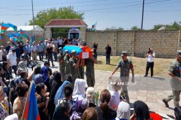 Remains of Vagif Maharramov, missing martyr of First Karabakh War, buried in Neftchala - PHOTO 