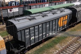 Wheat and propane shipped to Armenia via Azerbaijan - PHOTO 