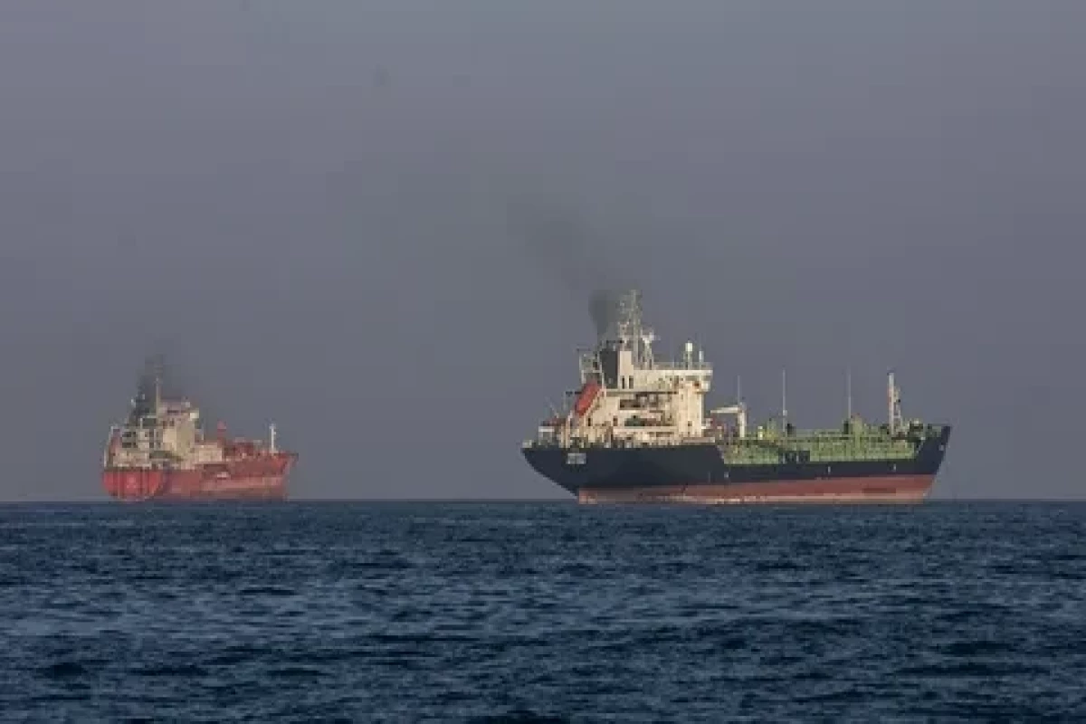 Iran to attack other oil export routes if Gulf countries support US sanctions