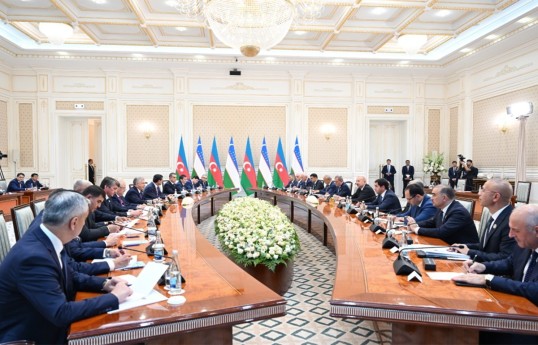President Ilham Aliyev thanks Uzbek President for contribution to development of bilateral relations