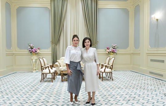 First Ladies of Azerbaijan and Uzbekistan hold one-on-one meeting over tea in Tashkent-PHOTO 