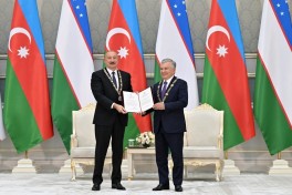 Award ceremony for Presidents of Azerbaijan and Uzbekistan held in Tashkent-VIDEO 